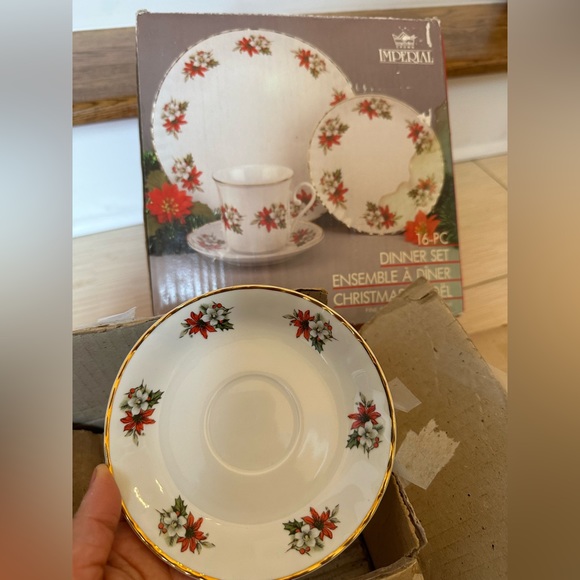 IMPERIAL Fine China Porcelain 16 Pieces - Picture 11 of 16